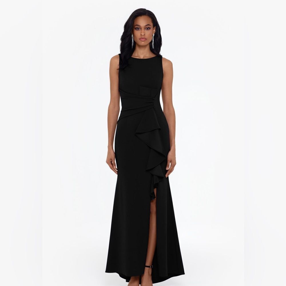 Betsy & Adam Black Maxi Dress